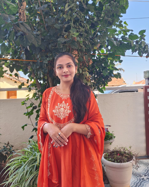Divya R